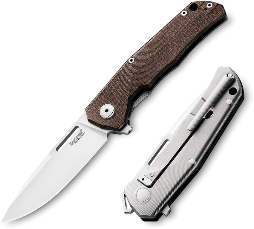 Q4ttro, Griff aus grünem Sackleinen-Micarta/mattem Titan