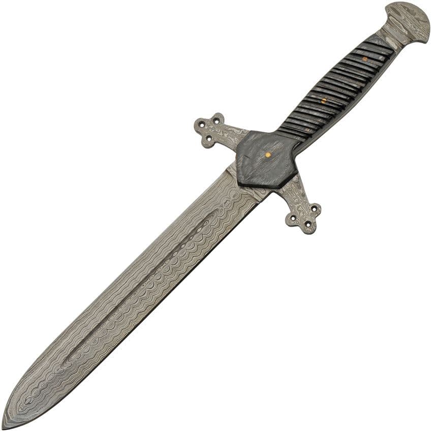 Claymore Dolch
