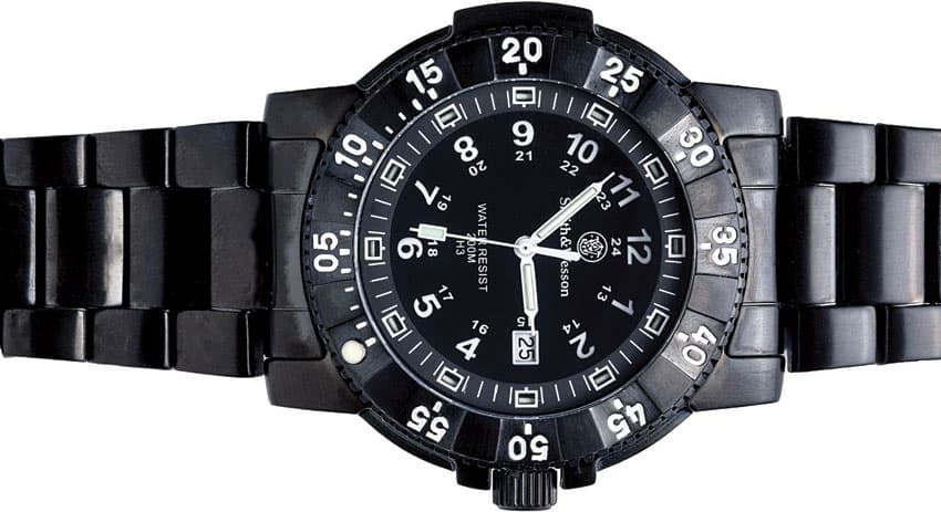 Commander Tritium Uhr