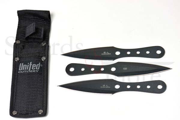 Schwarzes Ronin Triple Bolt Wurfmesser Set mit Nylonscheide