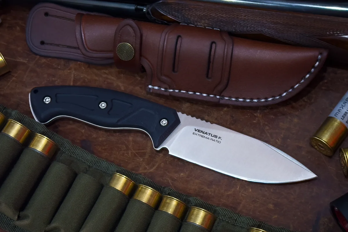 VENATUS F BLACK SATIN