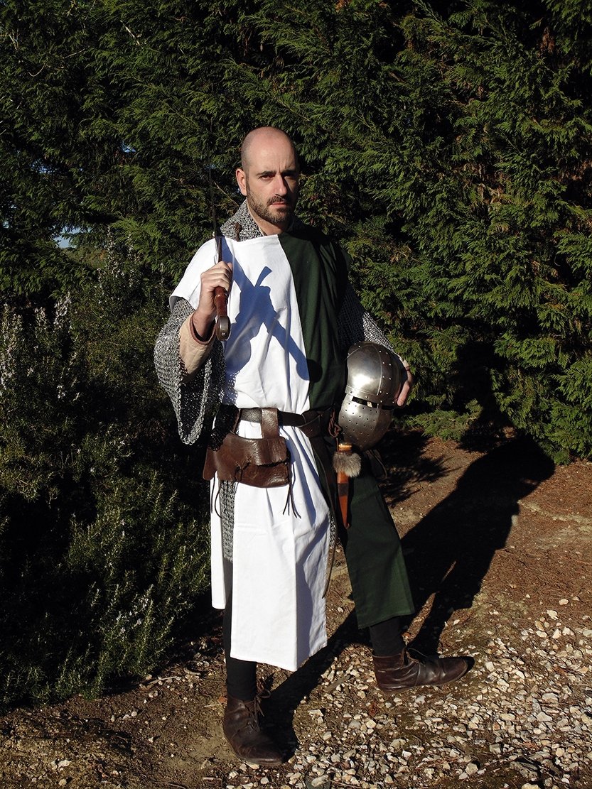 Mittelalter Waffenrock in Mi-Parti – weiss/grün